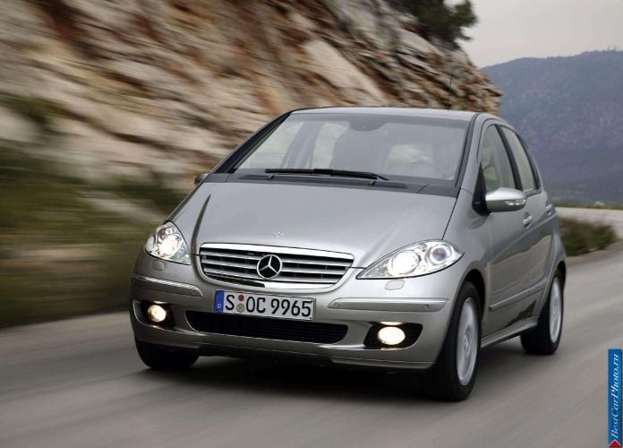 2005 Mercedes-Benz A200 Elegance 5door - фотография 3 из 29
