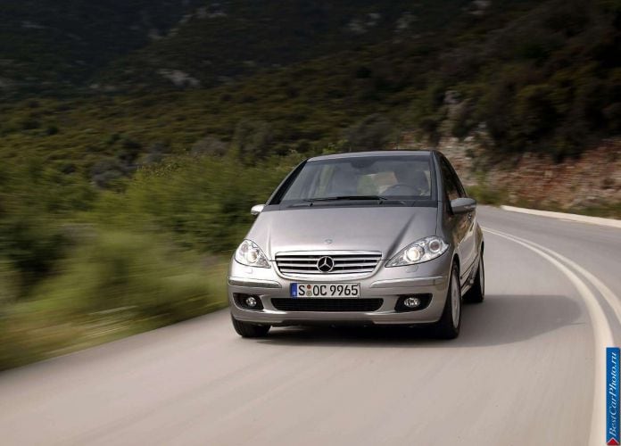 2005 Mercedes-Benz A200 Elegance 5door - фотография 11 из 29
