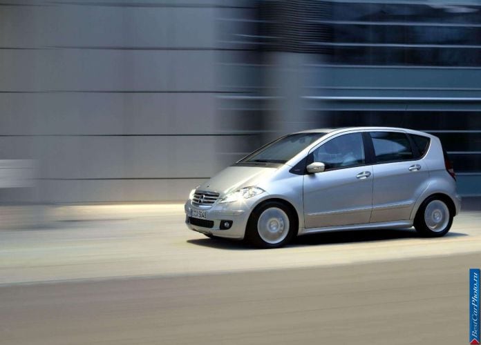 2005 Mercedes-Benz A200 Elegance 5door - фотография 16 из 29