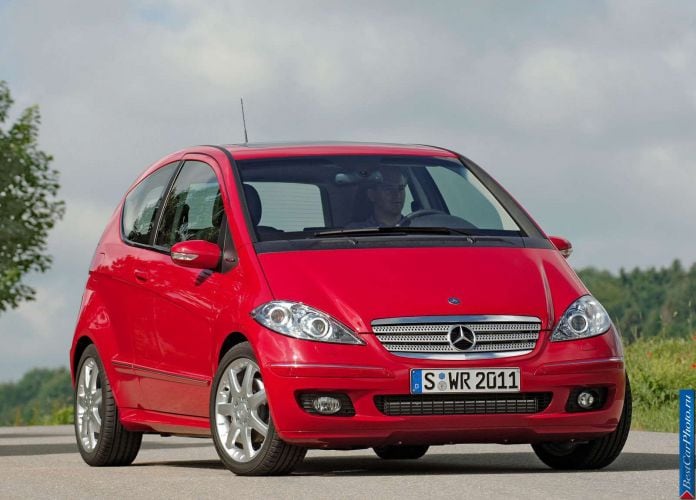 2005 Mercedes-Benz A200 Turbo - фотография 1 из 5 2005 Mercedes-Benz A200 Turbo - фотография 1 из 5