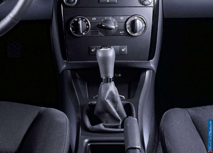 2005 Mercedes-Benz A-Class - фотография 26 из 112 2005 Mercedes-Benz A-Class - фотография 26 из 112