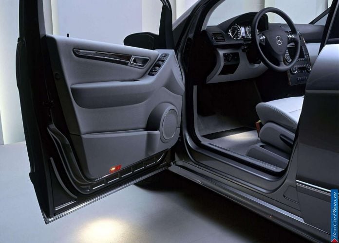 2005 Mercedes-Benz A-Class - фотография 52 из 112