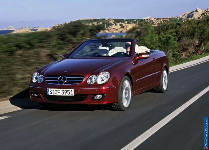 2005 Mercedes-Benz CLK320 CDi Cabriolet Avantgarde - фотография 2 из 19