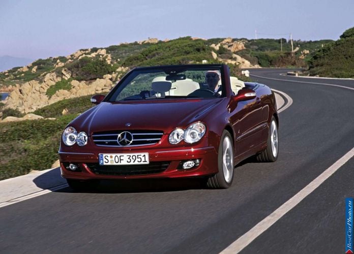 2005 Mercedes-Benz CLK320 CDi Cabriolet Avantgarde - фотография 4 из 19