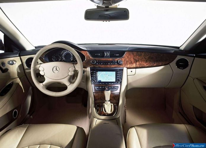 2005 Mercedes-Benz CLS 500 - фотография 108 из 144 2005 Mercedes-Benz CLS 500 - фотография 108 из 144