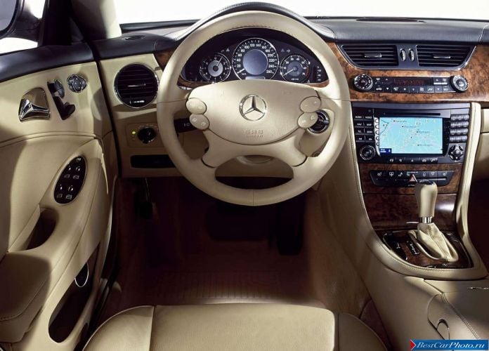 2005 Mercedes-Benz CLS 500 - фотография 110 из 144 2005 Mercedes-Benz CLS 500 - фотография 110 из 144