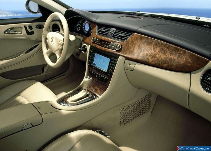 2005 Mercedes-Benz CLS 500 - фотография 112 из 144 2005 Mercedes-Benz CLS 500 - фотография 112 из 144