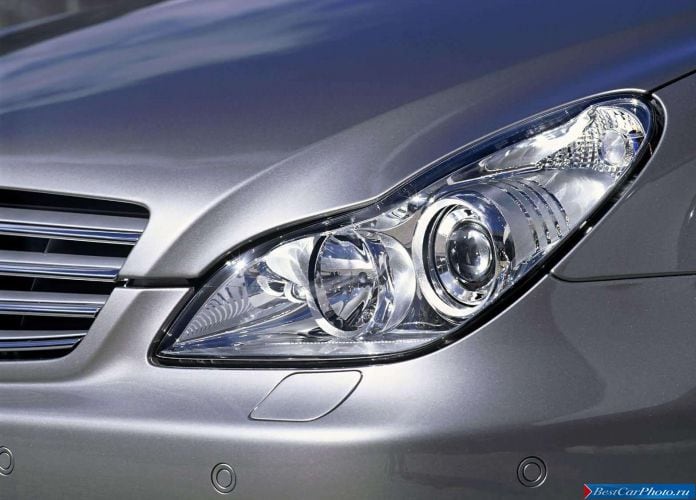 2005 Mercedes-Benz CLS 500 - фотография 128 из 144 2005 Mercedes-Benz CLS 500 - фотография 128 из 144