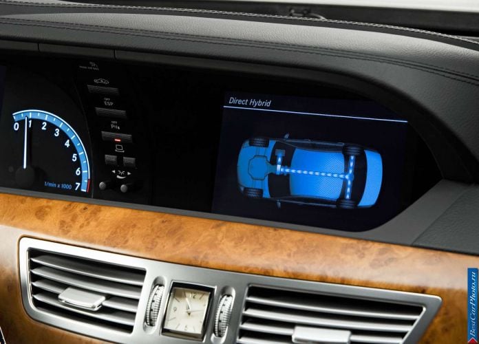 2005 Mercedes-Benz Direct Hybrid Concept - фотография 5 из 9 2005 Mercedes-Benz Direct Hybrid Concept - фотография 5 из 9