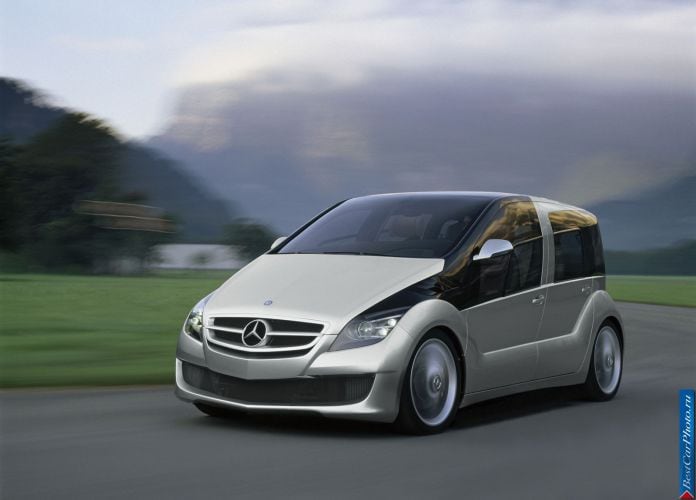 2005 Mercedes-Benz F 600 Hygenius Concept - фотография 1 из 6 2005 Mercedes-Benz F 600 Hygenius Concept - фотография 1 из 6
