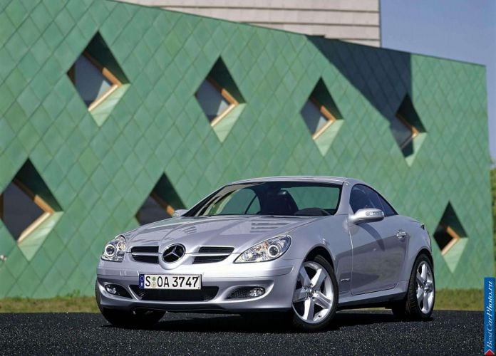 2005 Mercedes-Benz SLK200 Kompressor - фотография 4 из 72 2005 Mercedes-Benz SLK200 Kompressor - фотография 4 из 72