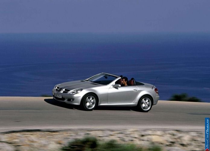 2005 Mercedes-Benz SLK200 Kompressor - фотография 9 из 72 2005 Mercedes-Benz SLK200 Kompressor - фотография 9 из 72