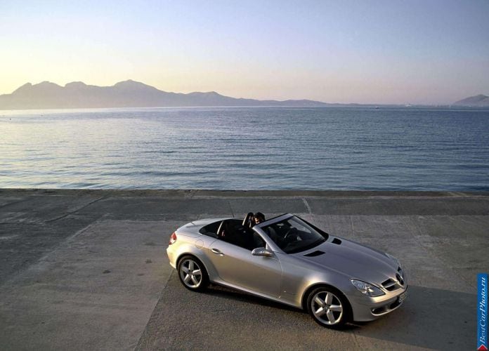 2005 Mercedes-Benz SLK200 Kompressor - фотография 12 из 72 2005 Mercedes-Benz SLK200 Kompressor - фотография 12 из 72