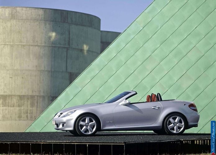 2005 Mercedes-Benz SLK200 Kompressor - фотография 36 из 72 2005 Mercedes-Benz SLK200 Kompressor - фотография 36 из 72