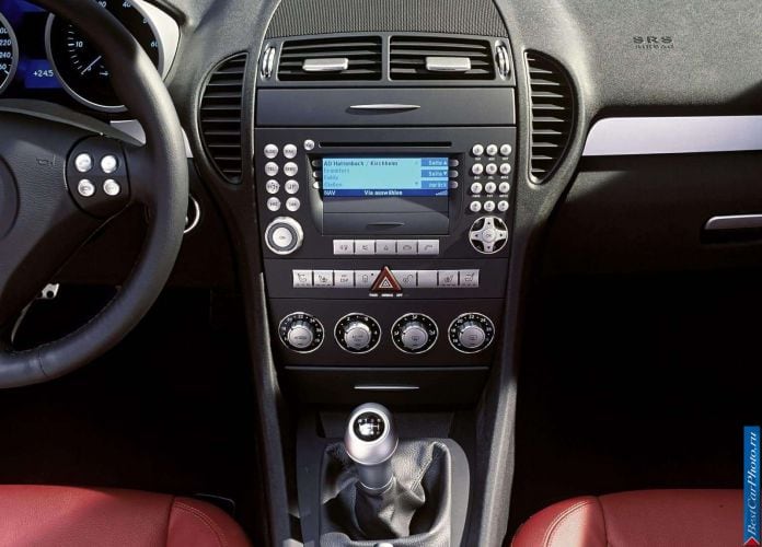 2005 Mercedes-Benz SLK200 Kompressor - фотография 57 из 72 2005 Mercedes-Benz SLK200 Kompressor - фотография 57 из 72