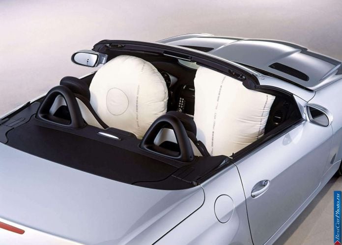 2005 Mercedes-Benz SLK200 Kompressor - фотография 67 из 72 2005 Mercedes-Benz SLK200 Kompressor - фотография 67 из 72