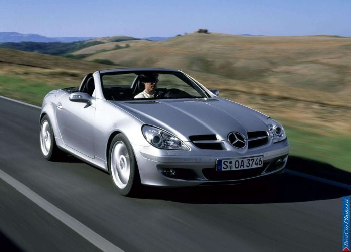 2005 Mercedes-Benz SLK350 - фотография 8 из 123