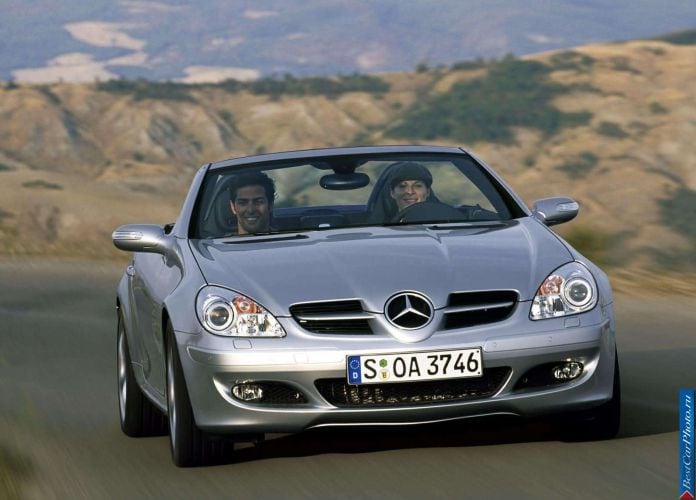 2005 Mercedes-Benz SLK350 - фотография 12 из 123