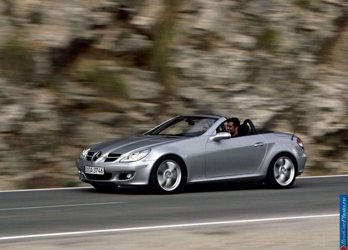 2005 Mercedes-Benz SLK350 - фотография 20 из 123