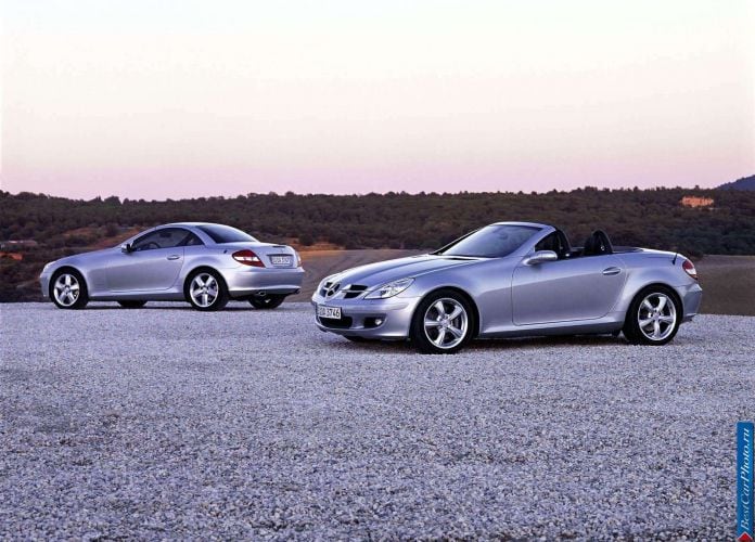 2005 Mercedes-Benz SLK350 - фотография 28 из 123 2005 Mercedes-Benz SLK350 - фотография 28 из 123