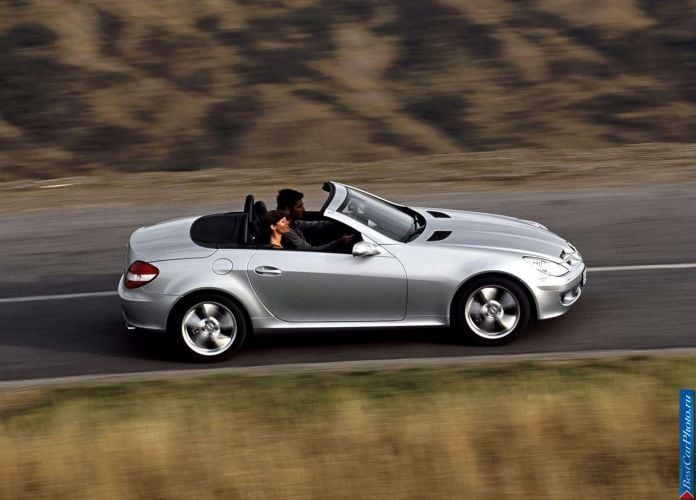 2005 Mercedes-Benz SLK350 - фотография 48 из 123