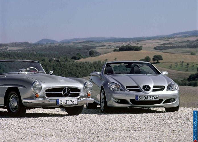 2005 Mercedes-Benz SLK350 - фотография 52 из 123 2005 Mercedes-Benz SLK350 - фотография 52 из 123