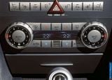 mercedes-benz_2005_slk350_064.jpg