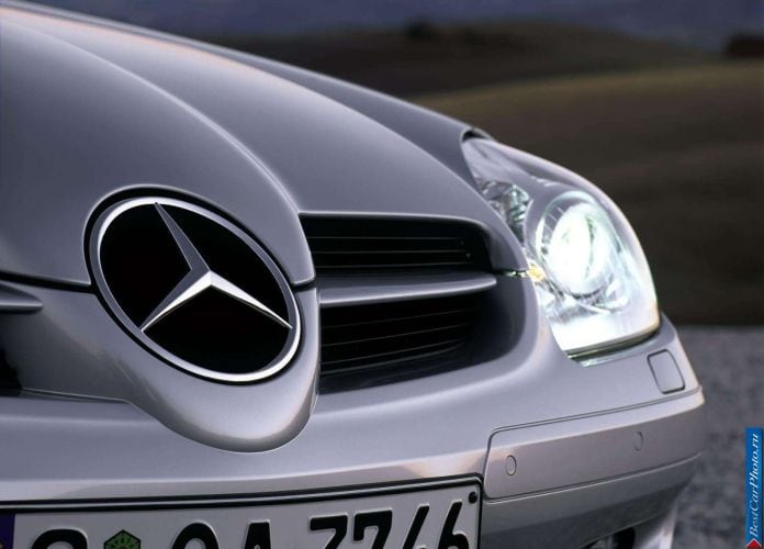2005 Mercedes-Benz SLK350 - фотография 90 из 123 2005 Mercedes-Benz SLK350 - фотография 90 из 123