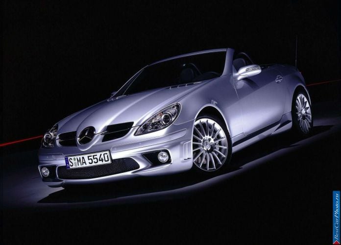 2005 Mercedes-Benz SLK55 AMG - фотография 19 из 43