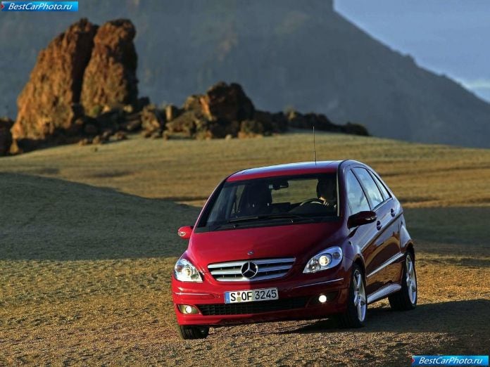 2006 Mercedes-Benz B200 Turbo - фотография 16 из 94