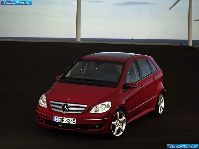 2006 Mercedes-Benz B200 Turbo - фотография 20 из 94 2006 Mercedes-Benz B200 Turbo - фотография 20 из 94