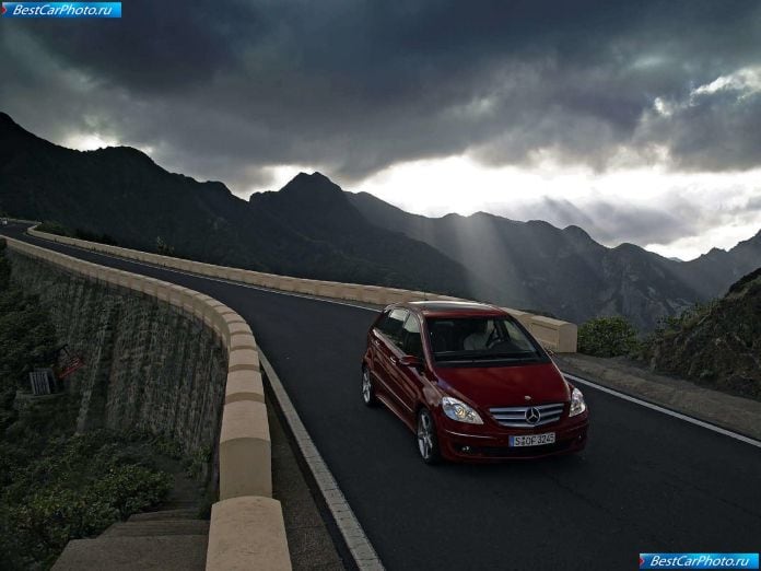 2006 Mercedes-Benz B200 Turbo - фотография 22 из 94