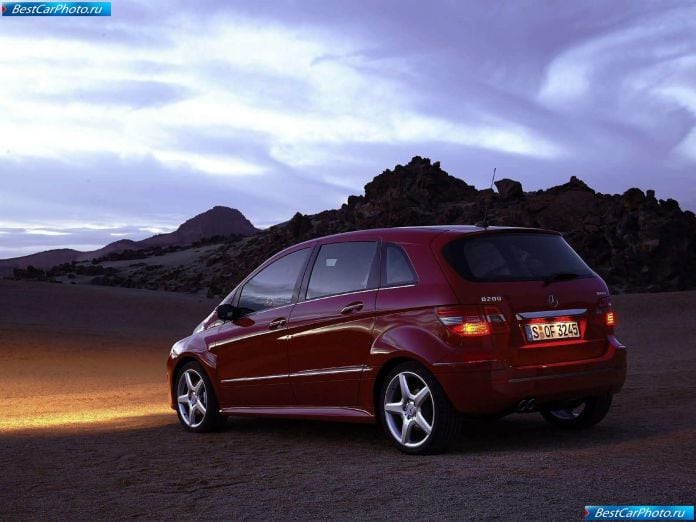 2006 Mercedes-Benz B200 Turbo - фотография 24 из 94 2006 Mercedes-Benz B200 Turbo - фотография 24 из 94