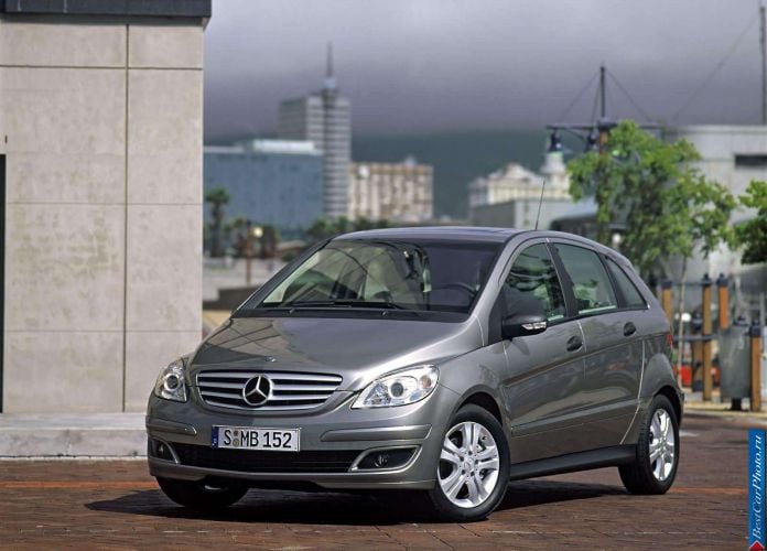 2006 Mercedes-Benz B150 - фотография 1 из 21 2006 Mercedes-Benz B150 - фотография 1 из 21