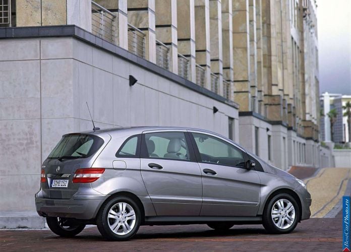2006 Mercedes-Benz B150 - фотография 5 из 21