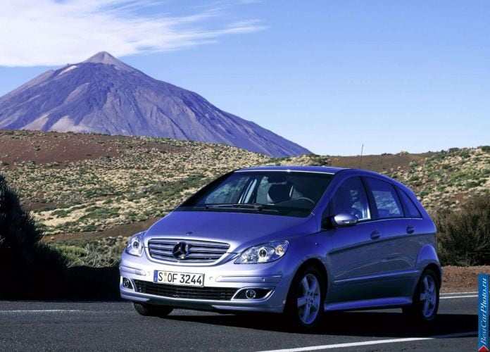 2006 Mercedes-Benz B200 CDi - фотография 2 из 69 2006 Mercedes-Benz B200 CDi - фотография 2 из 69