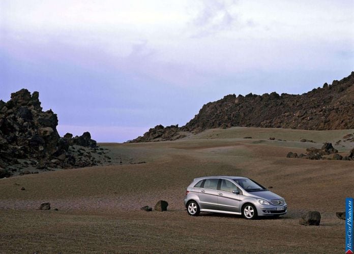 2006 Mercedes-Benz B200 CDi - фотография 16 из 69