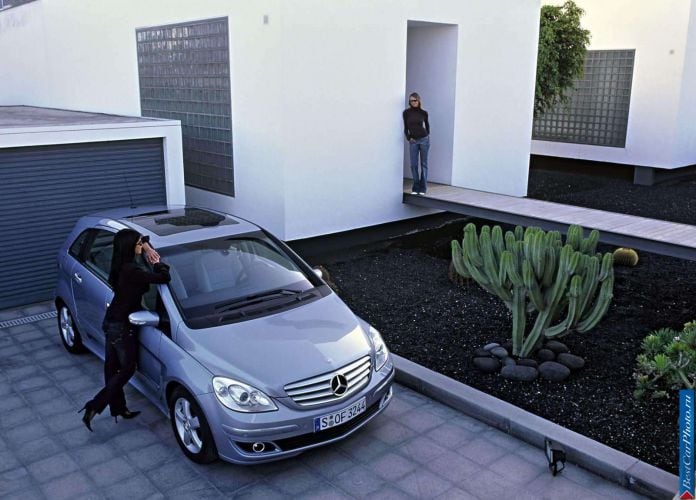 2006 Mercedes-Benz B200 CDi - фотография 22 из 69 2006 Mercedes-Benz B200 CDi - фотография 22 из 69