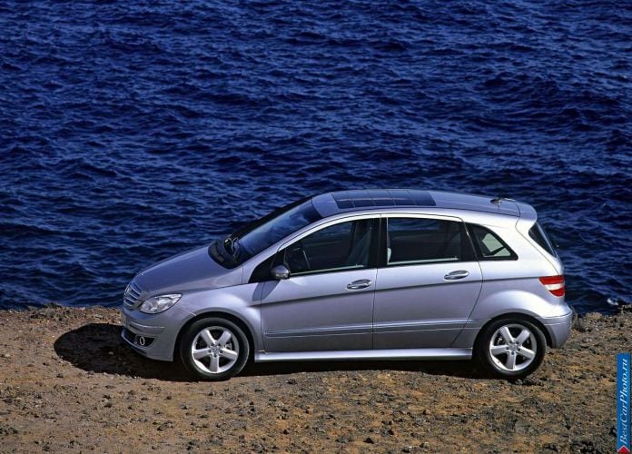2006 Mercedes-Benz B200 CDi - фотография 34 из 69 2006 Mercedes-Benz B200 CDi - фотография 34 из 69