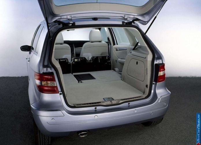 2006 Mercedes-Benz B200 CDi - фотография 55 из 69 2006 Mercedes-Benz B200 CDi - фотография 55 из 69