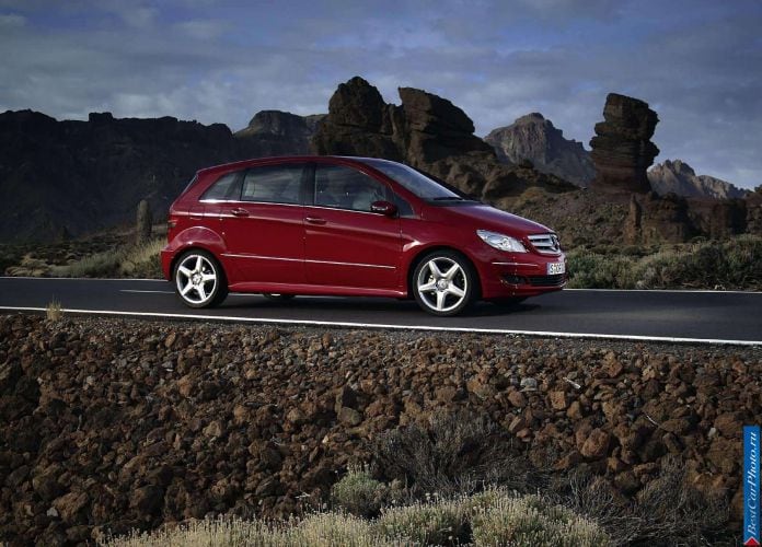 2006 Mercedes-Benz B200 Turbo - фотография 52 из 94 2006 Mercedes-Benz B200 Turbo - фотография 52 из 94