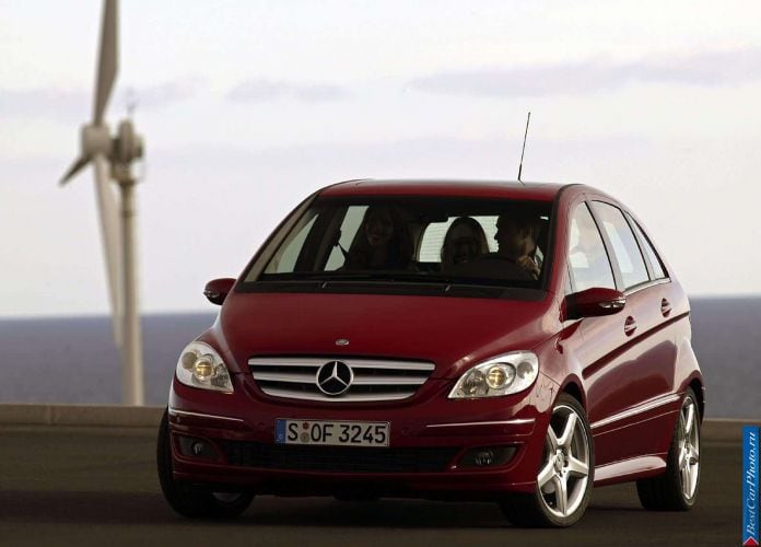 2006 Mercedes-Benz B200 Turbo - фотография 58 из 94 2006 Mercedes-Benz B200 Turbo - фотография 58 из 94