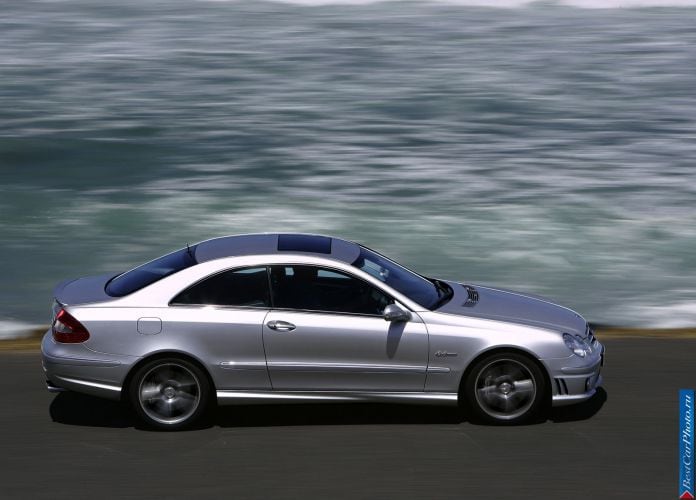 2006 Mercedes-Benz CLK 63 AMG - фотография 4 из 6