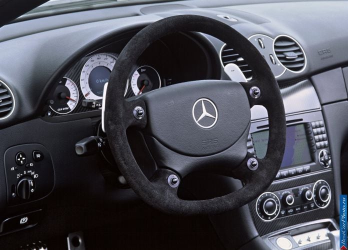 2006 Mercedes-Benz CLK DTM AMG Cabriolet - фотография 17 из 29 2006 Mercedes-Benz CLK DTM AMG Cabriolet - фотография 17 из 29