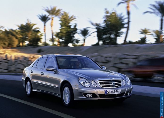 2006 Mercedes-Benz E-Class - фотография 3 из 33 2006 Mercedes-Benz E-Class - фотография 3 из 33