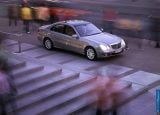 mercedes-benz_2006_e_class_011.jpg
