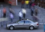 mercedes-benz_2006_e_class_017.jpg