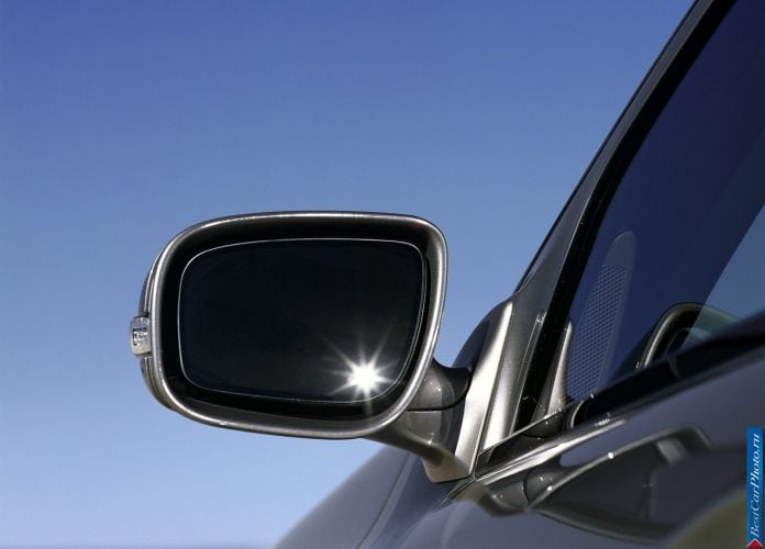 2006 Mercedes-Benz E-Class - фотография 28 из 33