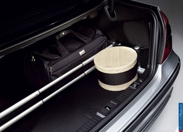 2006 Mercedes-Benz E-Class - фотография 31 из 33