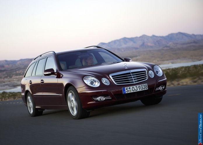 2006 Mercedes-Benz E-Class Estate - фотография 8 из 33 2006 Mercedes-Benz E-Class Estate - фотография 8 из 33